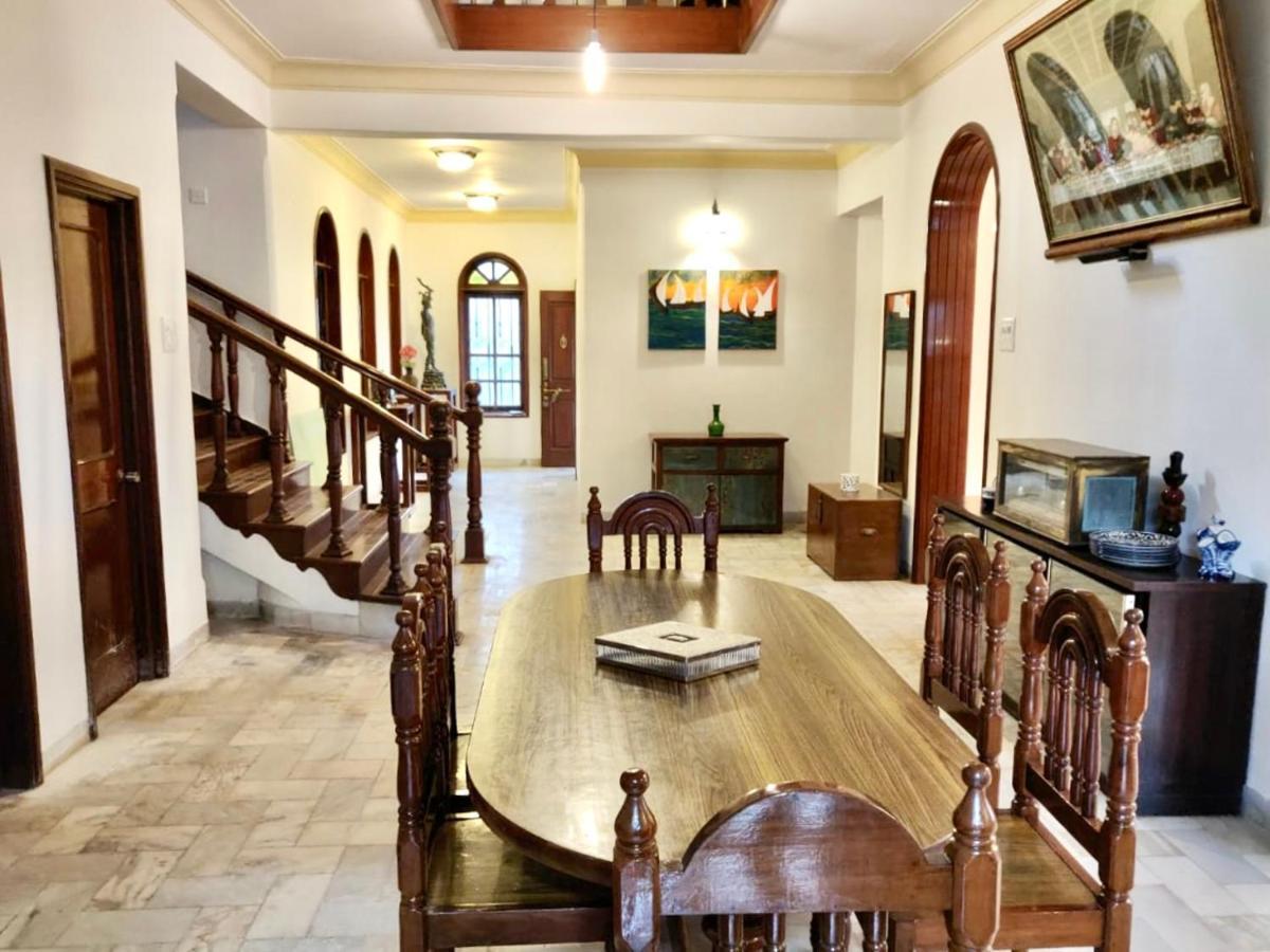 Nerul  David Villa المظهر الخارجي الصورة